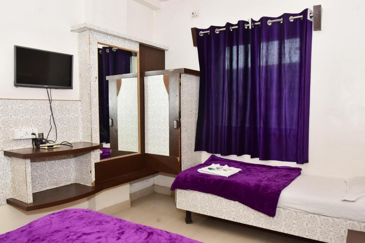 שירדי Hotel Temple Sai מראה חיצוני תמונה