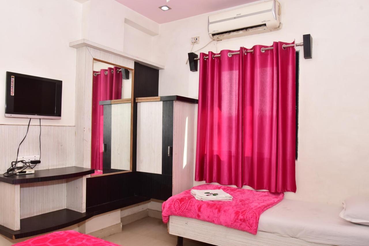 שירדי Hotel Temple Sai מראה חיצוני תמונה